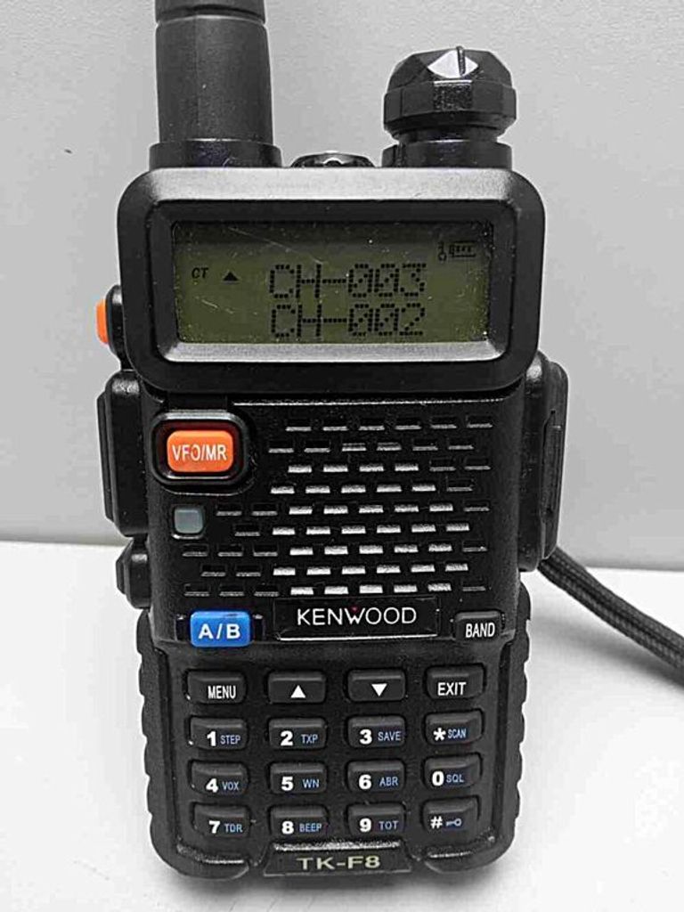 Kenwood TK-F8