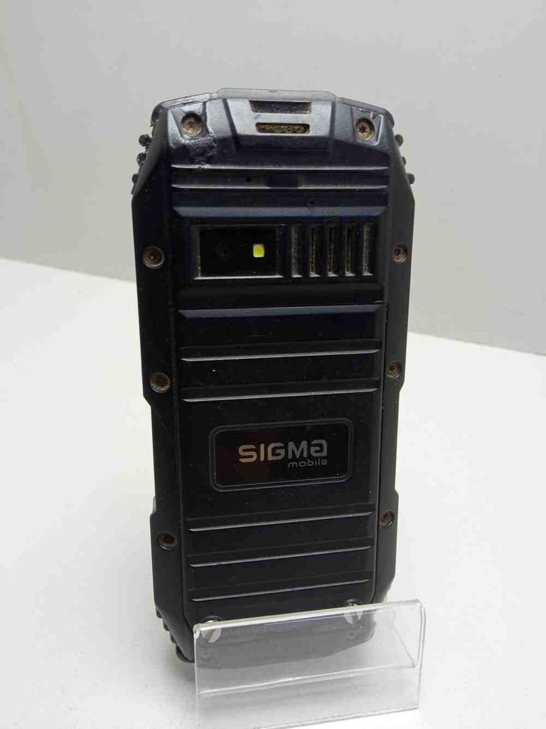 Оголошення Sigma mobile X-treme DT68 black-red Б/У