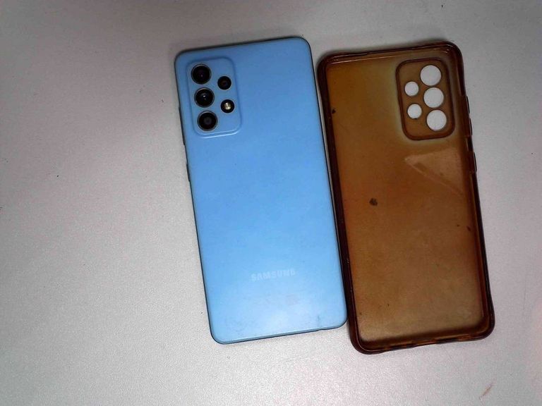 Дешиво Samsung galaxy a52 4/128gb с ломбарда