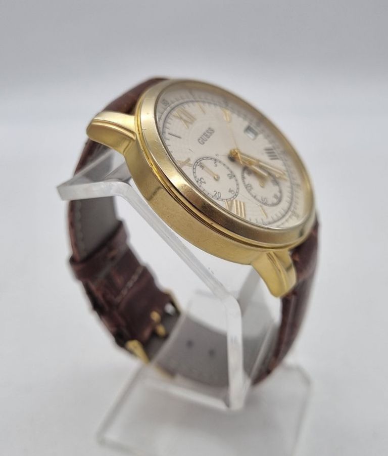 Дешево Guess W1000G3 з ломбарду