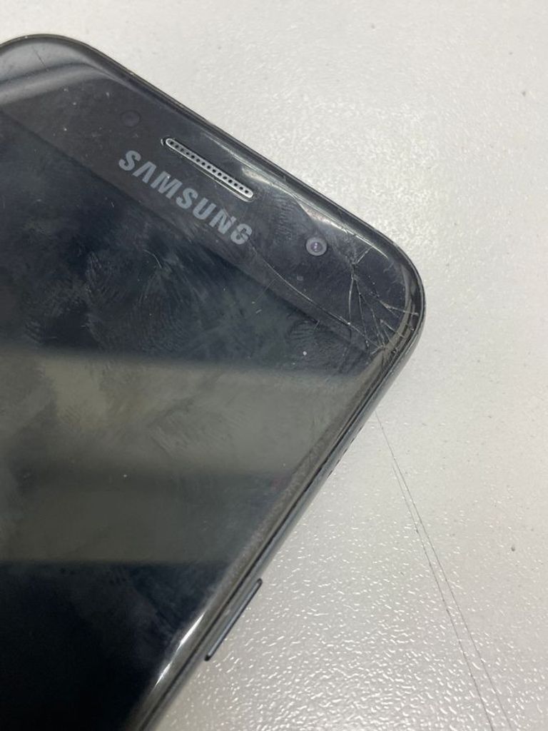 Дешево Samsung galaxy a3 2017 з ломбарду