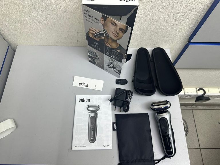 Купити Braun Series 7 71-S1000s Б/У