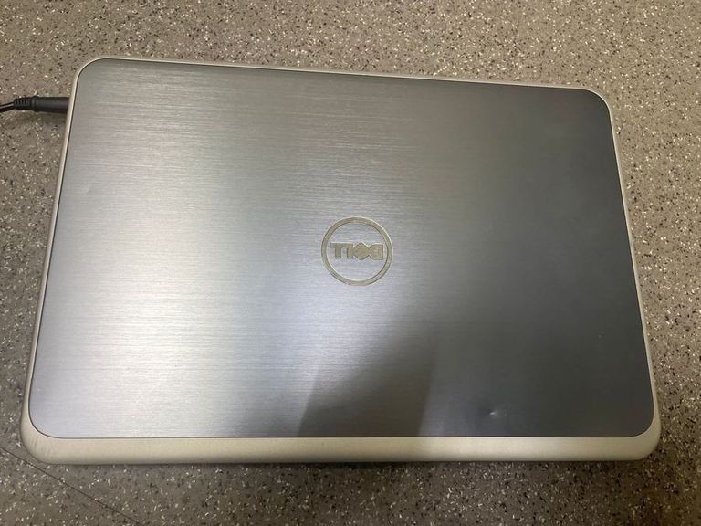 Оголошення Dell 15/core i5 3317u ddr3/6gb ddr3/hdd 1000 gb/ssd *відсутній/*інтегрована Б/У