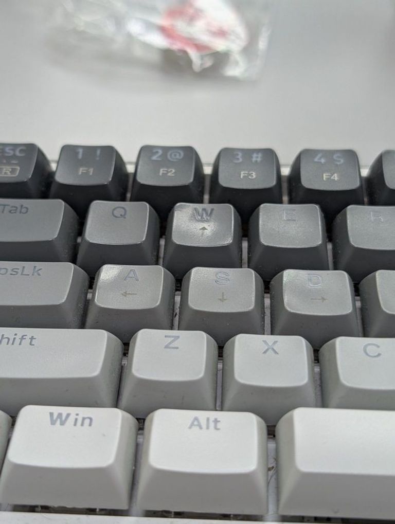 Оголошення Redragon Fizz K617 RGB Mini Gray/Gray/White (K617GGW-RGB) Б/У