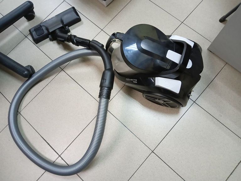 Купити Rowenta Compact Power XXL Classic + Kit RO4B25EA Б/У