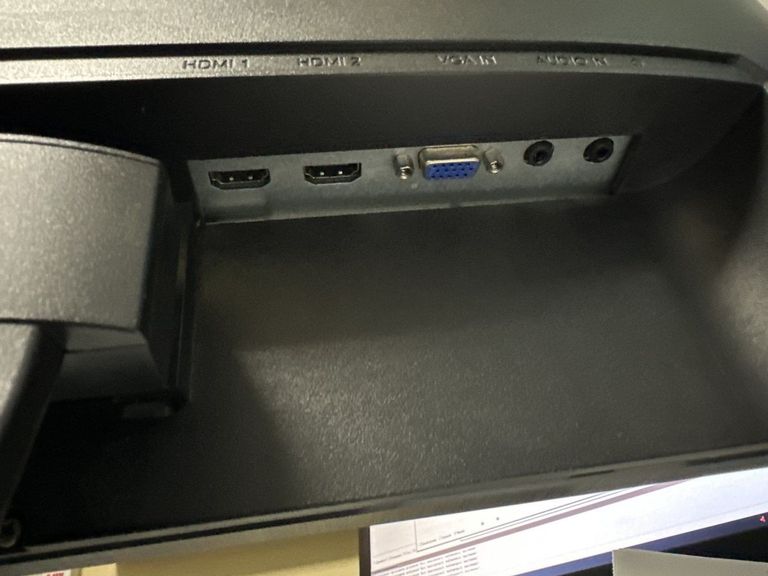 Дешиво Acer vg240y um.qv0ee.001 с ломбарда