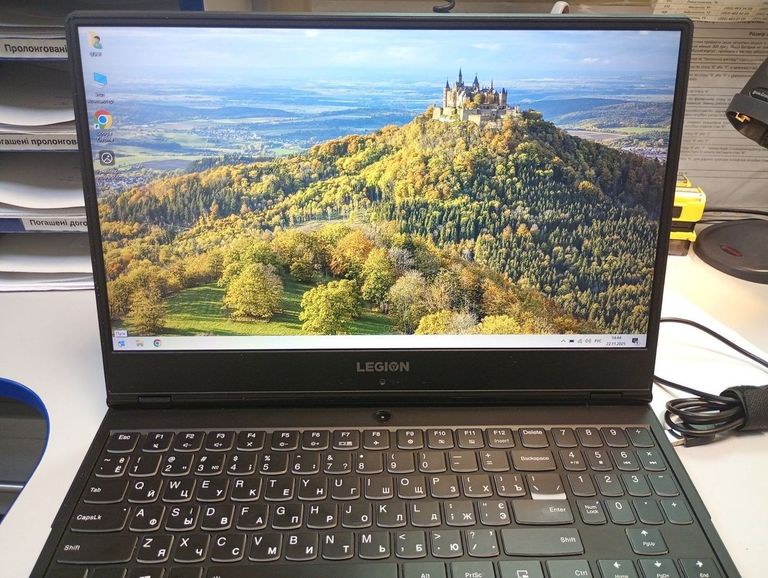 Купити Lenovo 15/core i5 8300h ddr4/8gb ddr4/hdd 1000 gb/ssd 240 gb/geforce gtx1050 4gb Б/У