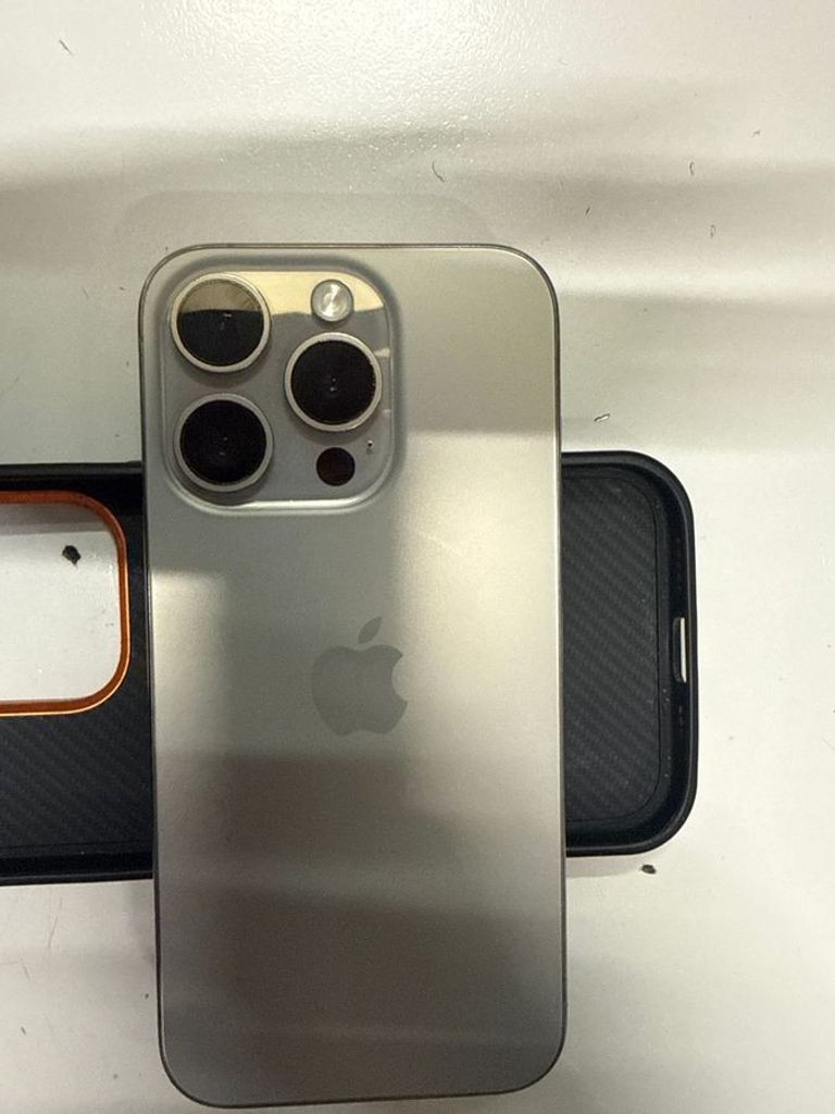 Объявление Apple iphone 15 pro 128gb Б/У