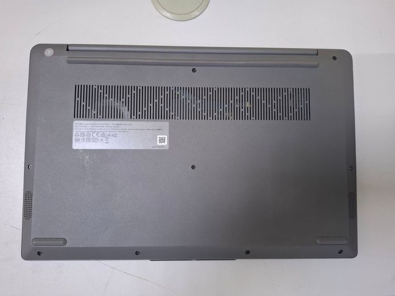 Дешиво Lenovo 15/core i5-1235u ddr5/16gb ddr5/hdd *відсутній/ssd 512 gb/*інтегрована с ломбарда