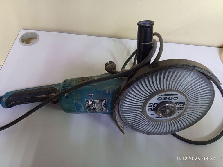 Makita GA9020 Код:01-200818740. Изображение 5