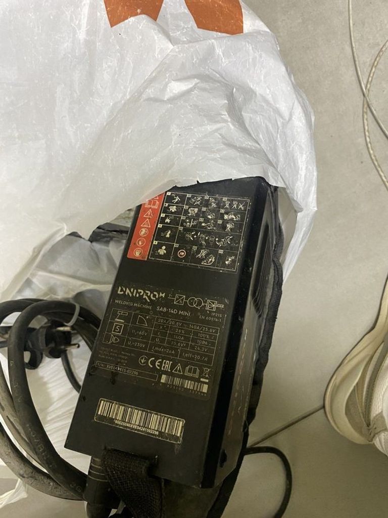 Дешево Dnipro-M sab-14d mini з ломбарду