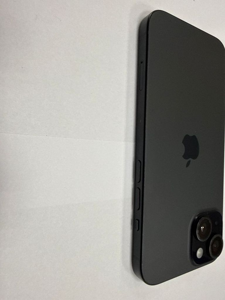 Apple iPhone 15 128GB Green Код:01-200833484. Зображення 8