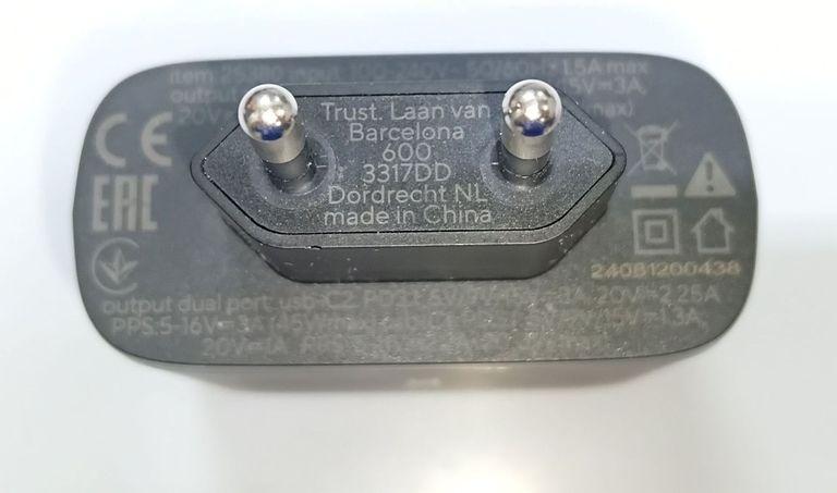 Дешево Trust без моделі з ломбарду