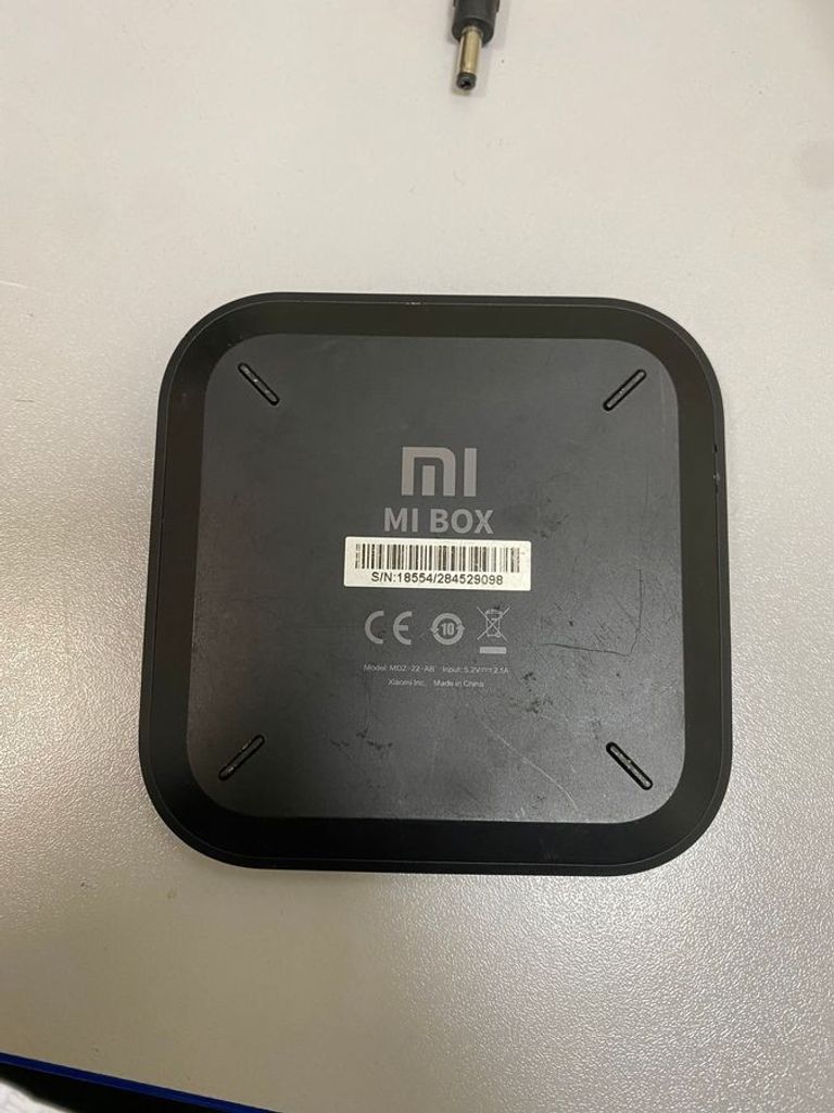 Дешиво Xiaomi mi tv box s mdz-22-ab с ломбарда