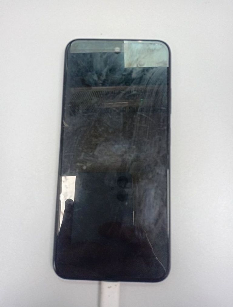 Дешево Infinix smart 9 3/64gb з ломбарду