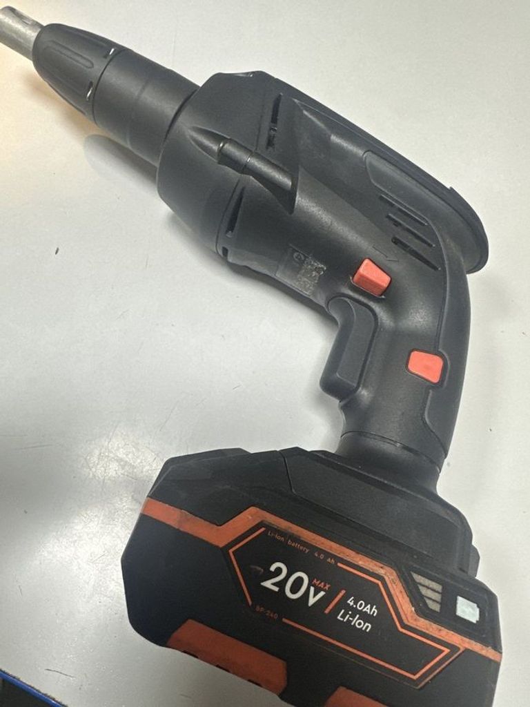 Оголошення Dnipro-M dsd-200a 1акб 4ah + зп Б/У