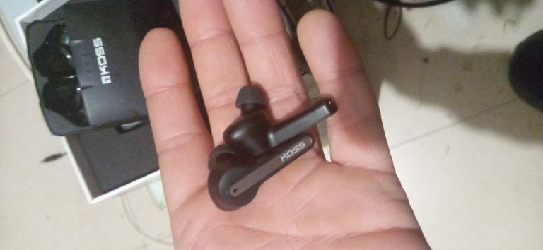 Дешево Koss TWS150i  з ломбарду
