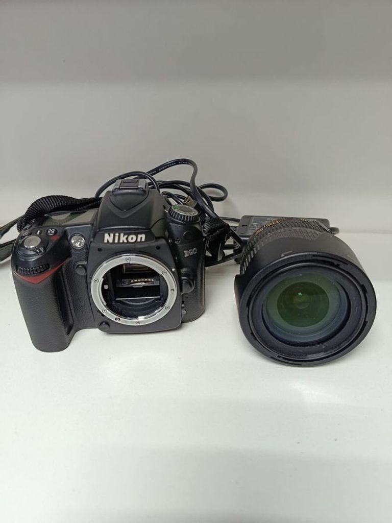 Nikon d90/ af-s dx nikor 18-105mm1:3.5-5.6g ed vr Код:01-200861353. Зображення 5