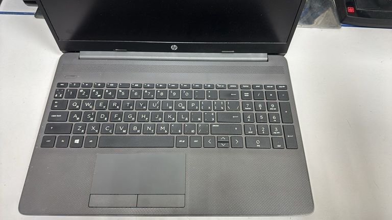 Hp 15/ryzen 5 5500u ddr4/16gb ddr4/hdd *відсутній/ssd 256 gb/*інтегрована Код:01-200864952. Изображение 5