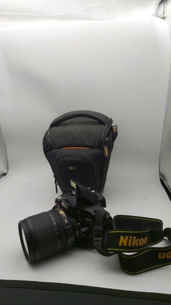 Купити Nikon d5100 + af-s dx nikkor 18-105mm f/3,5-5,6g ed vr Б/У