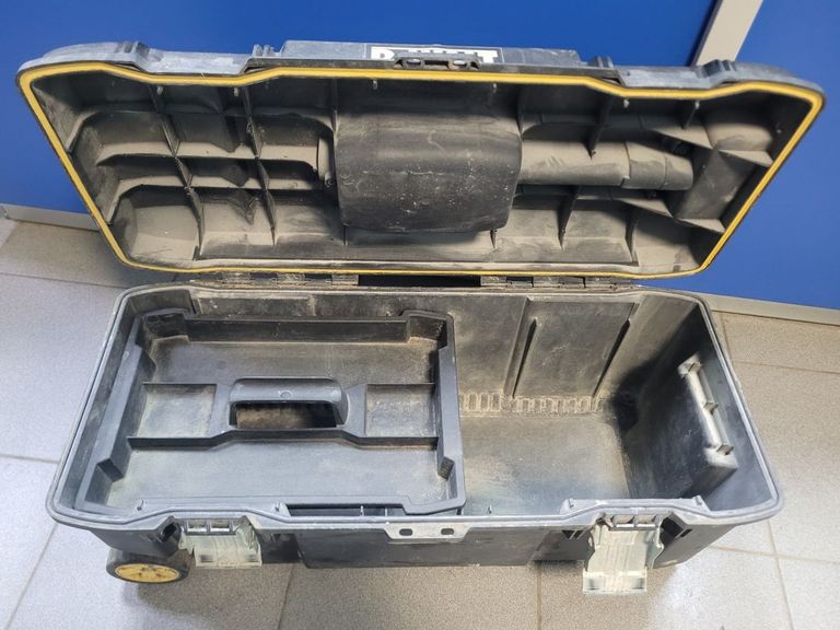 Распродажа Dewalt без моделі, продавец Техноскарб