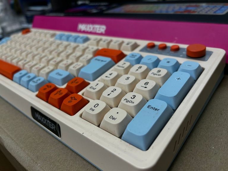 Объявление Maxxter KBGW-3C01-UA Б/У