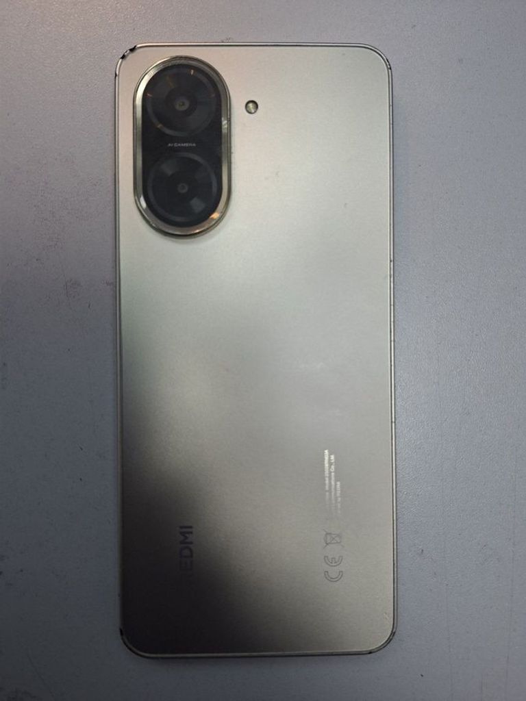 Дешево Xiaomi redmi a5 4/128gb з ломбарду