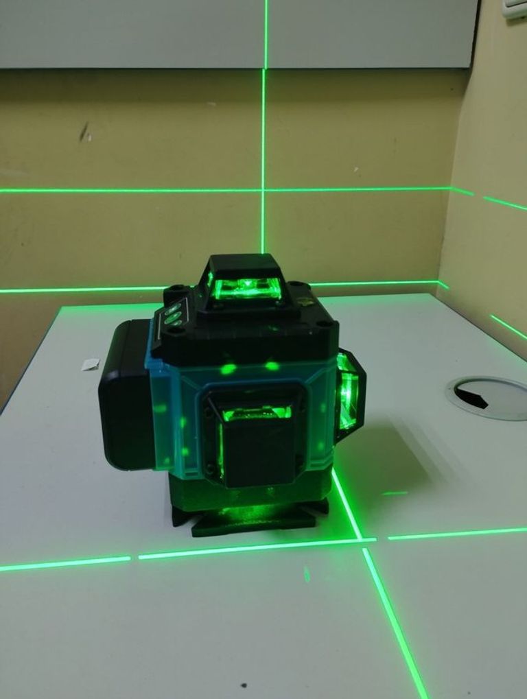 Купити Makita Копія 4d 16 lines 2акб зп Б/У