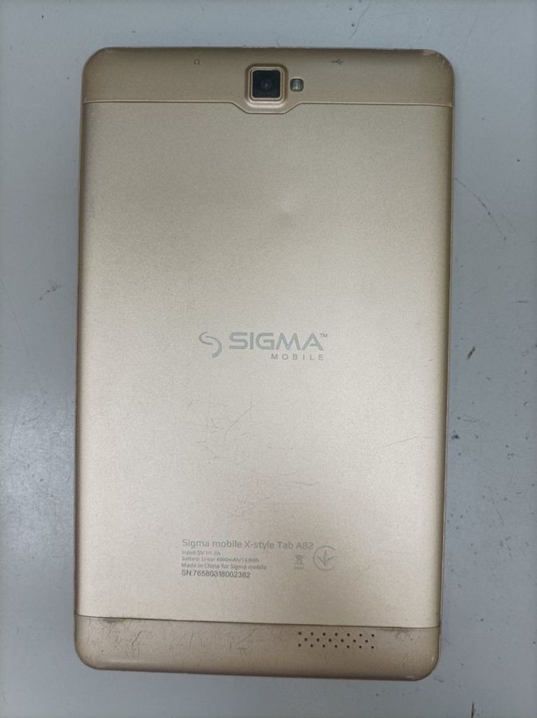 Дешево Sigma mobile x-style tab a82 16gb 3g з ломбарду