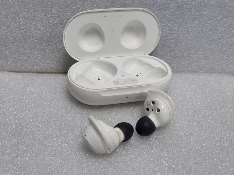 Купити Samsung galaxy buds+ sm-r175 Б/У