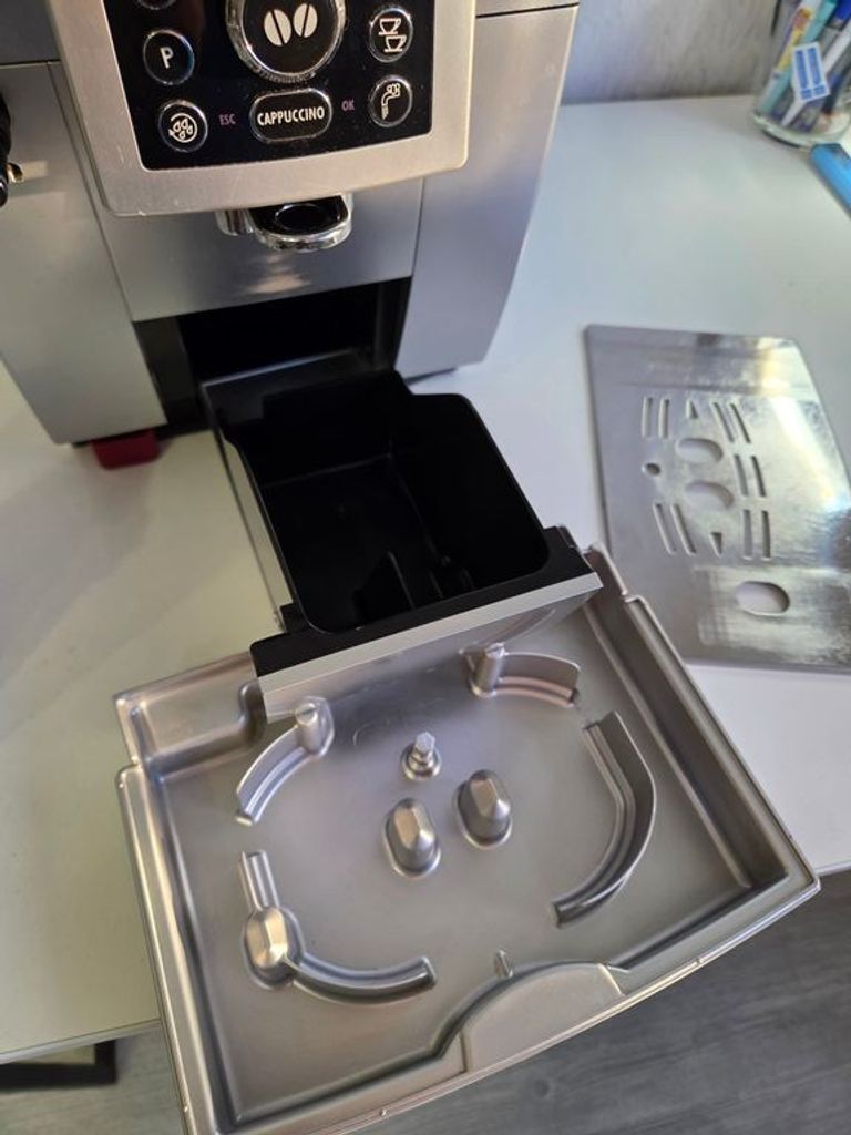 Delonghi ECAM 23.450.S Код:null. Изображение 6