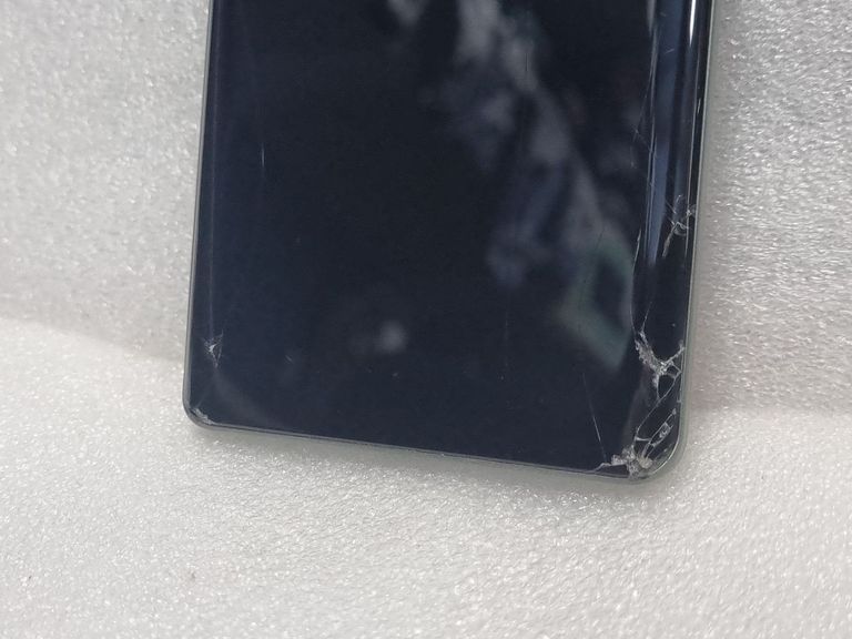 Дешево Realme GT 6 16/512GB Razor Green з ломбарду