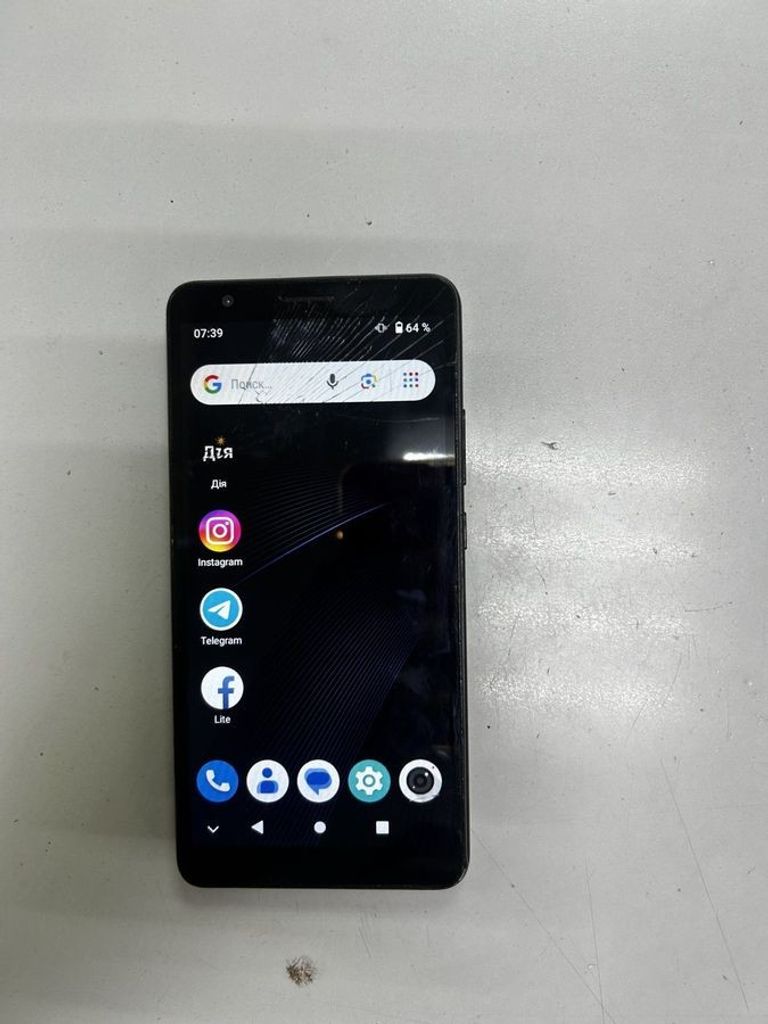 Дешево Zte Blade L210 1/32GB Black з ломбарду