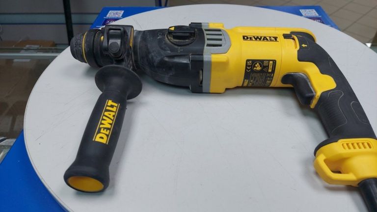 Оголошення Dewalt D25144K Б/У