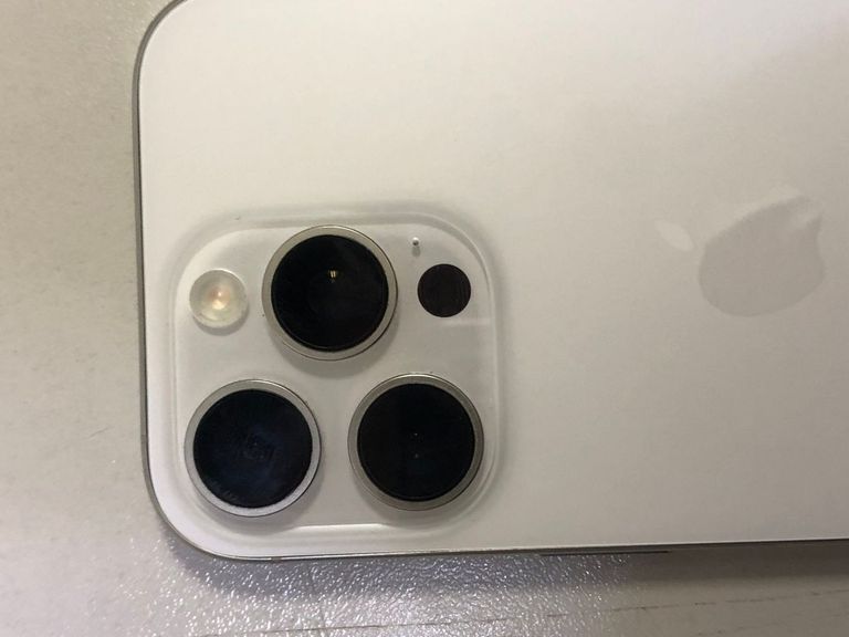 Apple iphone 16 pro 128gb Код:01-200919605. Зображення 6