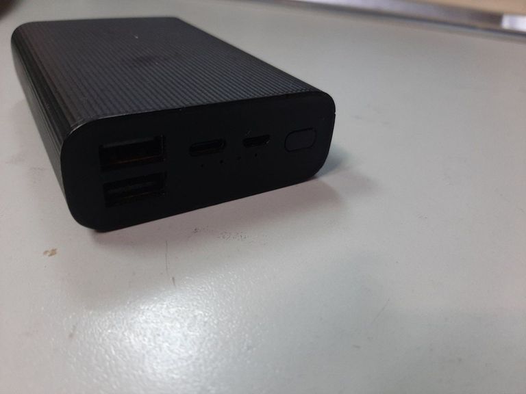 Дешево Xiaomi pb1022zm з ломбарду