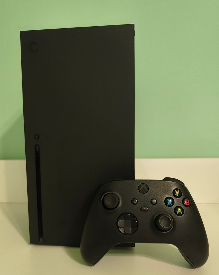 Дешево Приставка  XBOX series X з ломбарду