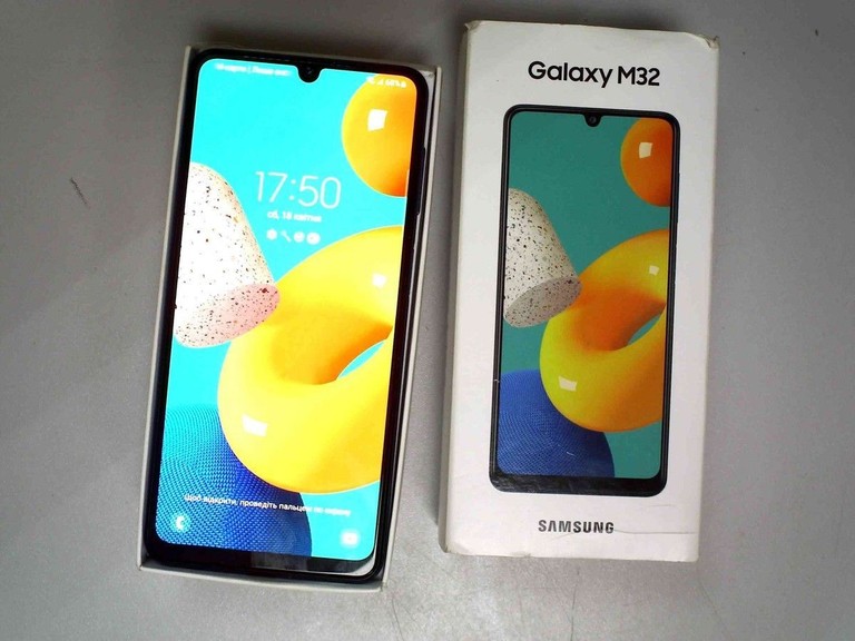 Дешиво Samsung galaxy m32 6/128gb с ломбарда