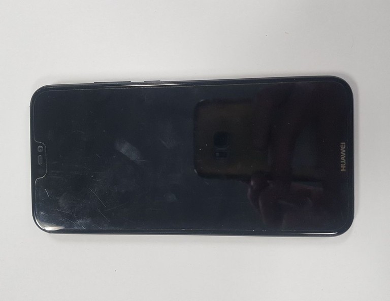 Объявление Huawei p20 lite 4/64gb Б/У