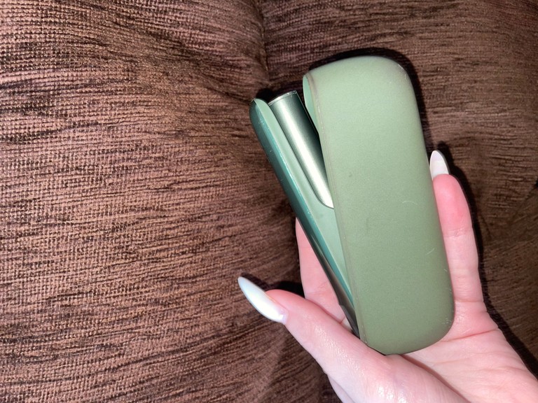Оголошення Iqos iluma Б/У