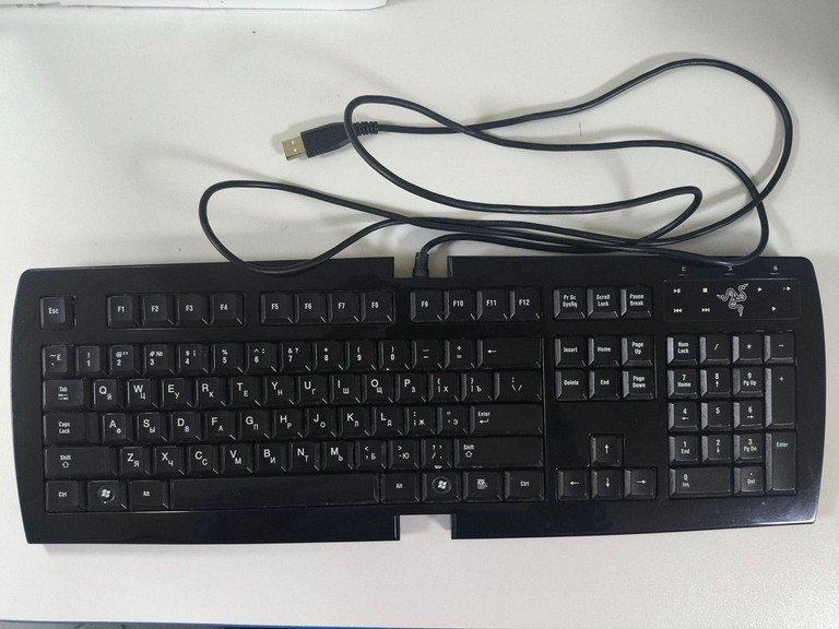Купити Razer arctosa Б/У