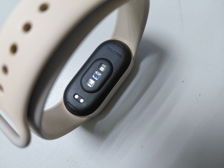 Дешево Xiaomi smart band 10 з ломбарду
