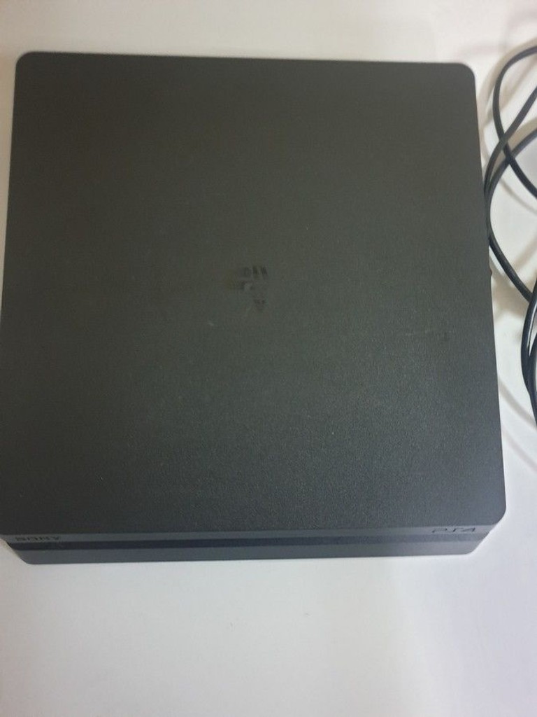 Sony PlayStation 4 Slim 1TB Black Код:01-200965764. Изображение 5