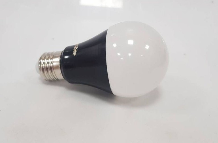 Распродажа Kwmmobile e27, продавец Техноскарб