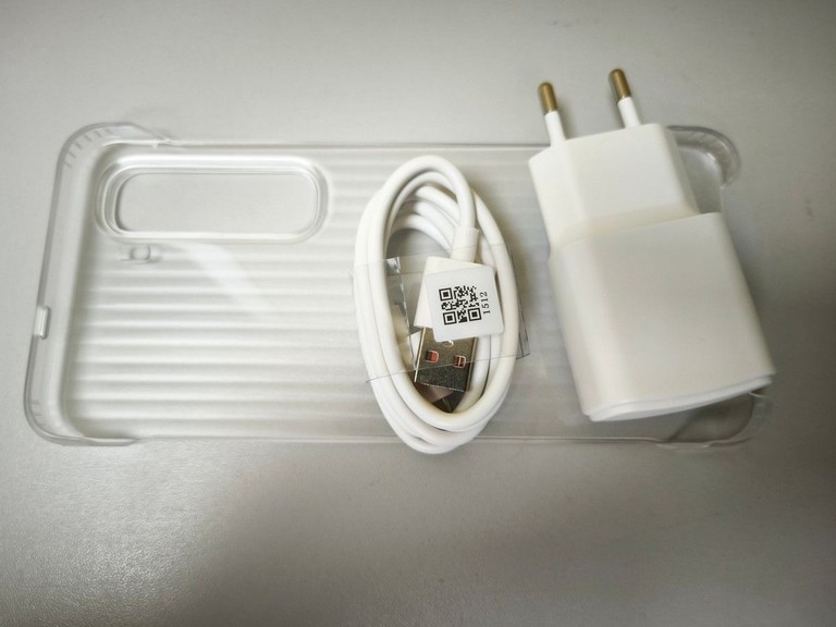 Infinix infinix hot 60i x6728 8/256gb Код:01-200991313. Зображення 5