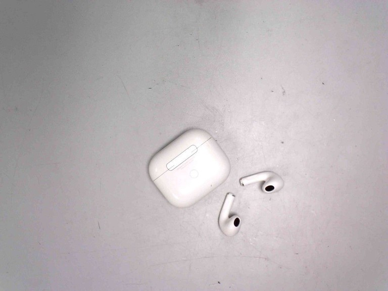 Дешево Apple airpods 3rd generation з ломбарду