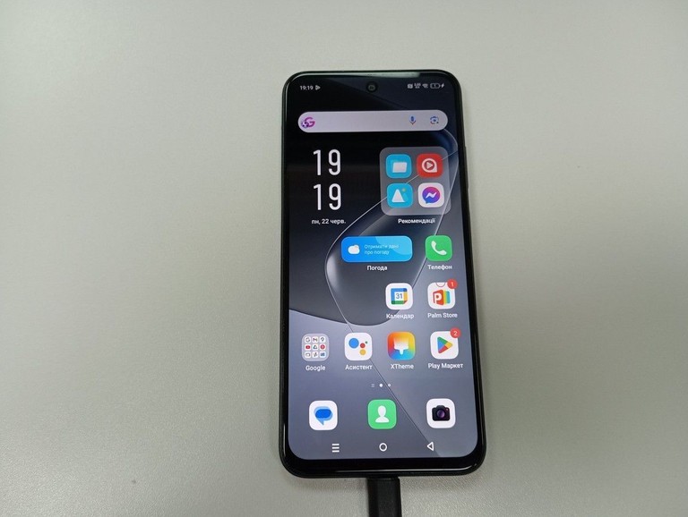 Дешево Infinix hot 50i 4/128gb з ломбарду