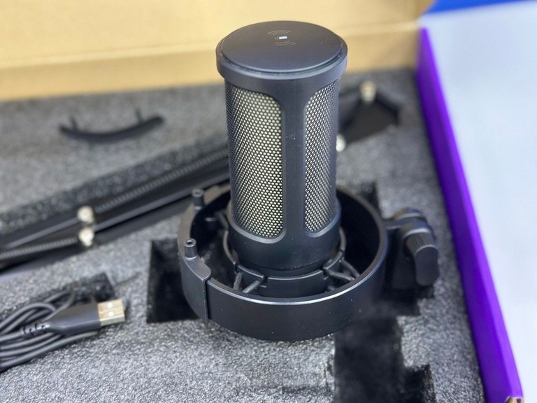 Дешиво Fifine A8T Black с ломбарда