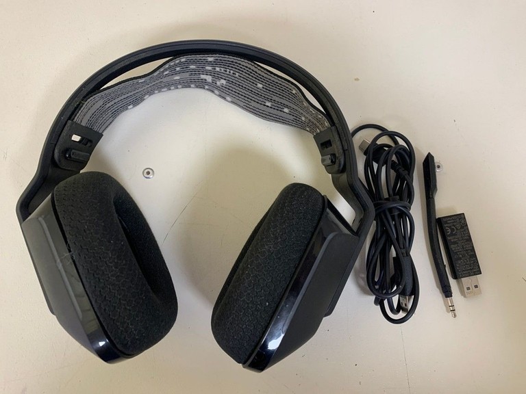 Купити Logitech g733 lightspeed wireless rgb Б/У