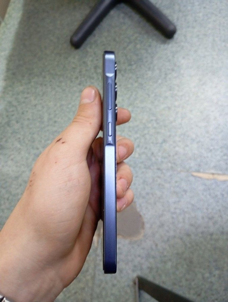 Дешиво Samsung galaxy a35 5g 8/256gb с ломбарда